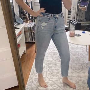 American Eagle super stretch Mom Jean